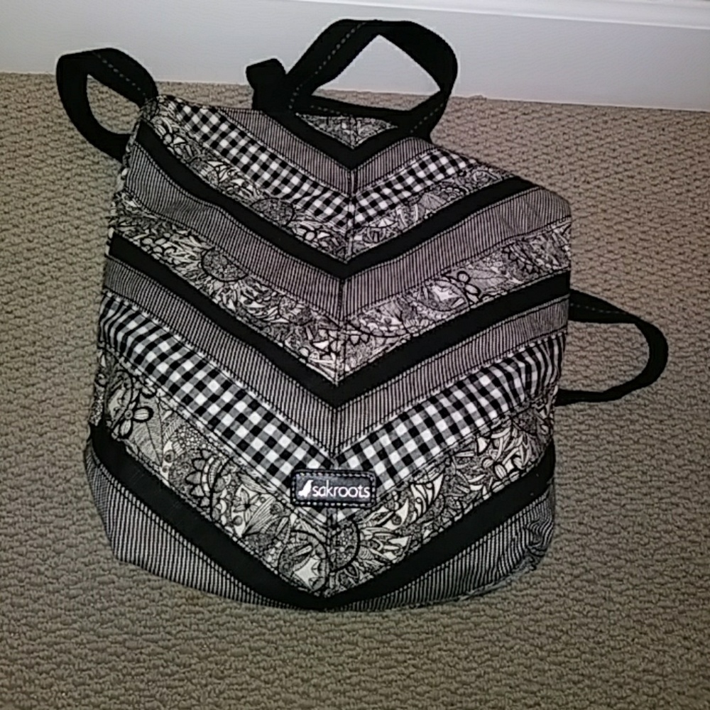 Sacroots tote. Black and white. Size 12 by 14.